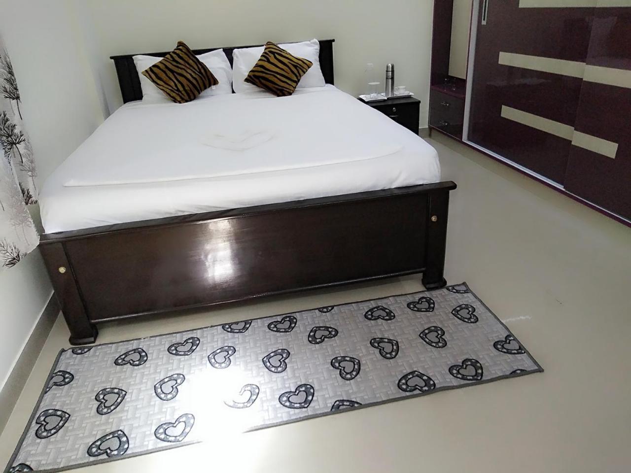 Deeya Suites Private Limited Bangalore Exteriör bild